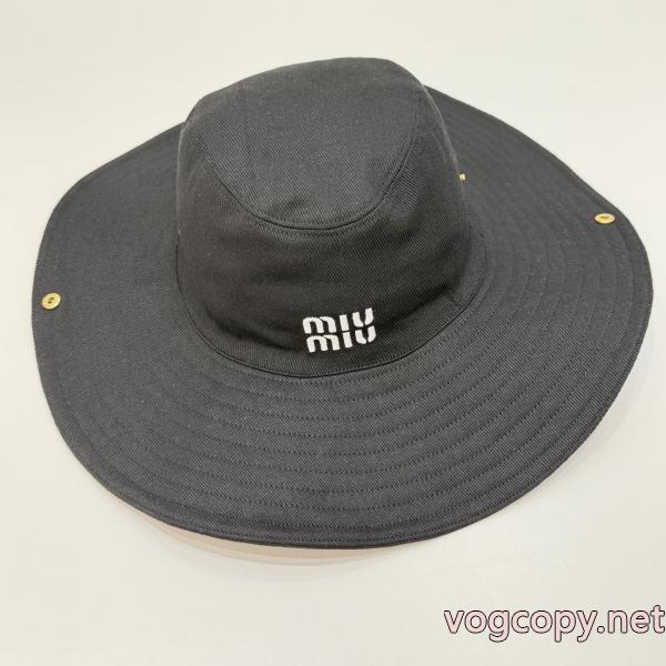 帽子ミュウミュウ26aw スタイルアップ見えなシンプル コレは買い！最安値ブランド コピー 販売.