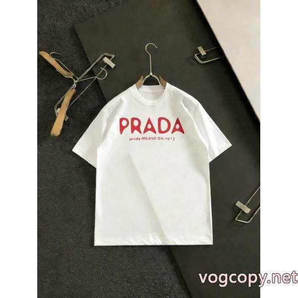 2026即旬な装いに 魅力的な今年らしい 超一流のブランドPRADAコピー 商品 ブランド半袖Tシャツ