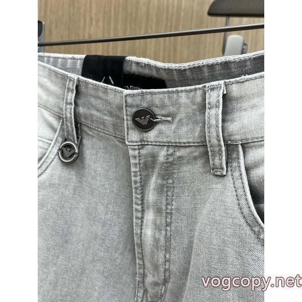スーパー コピー 販売オススメのお品 追跡付/関税無 甘過ぎず大人な印象にARMANIブランド ジーンズ.