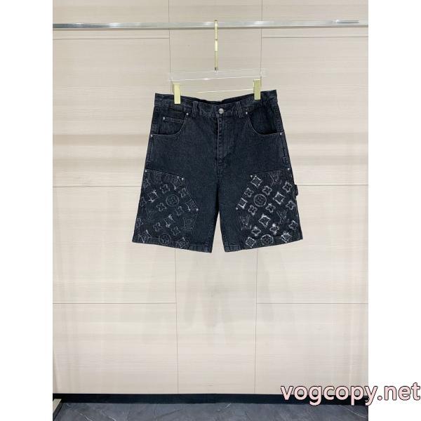ジーンズブランド コピールイ ヴィトン春季超人気アイテム 高評価の人気品  独特の存在感.
