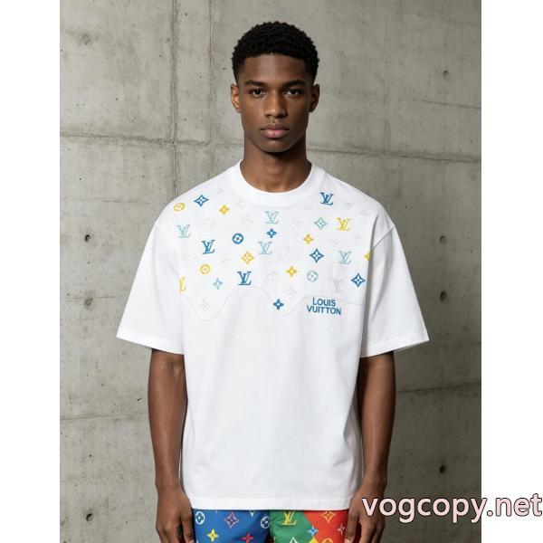 激安 通販 専門店LOUIS VUITTON半袖Tシャツ即完売 数量限定セール 26SS新作 カジュアルコーデに