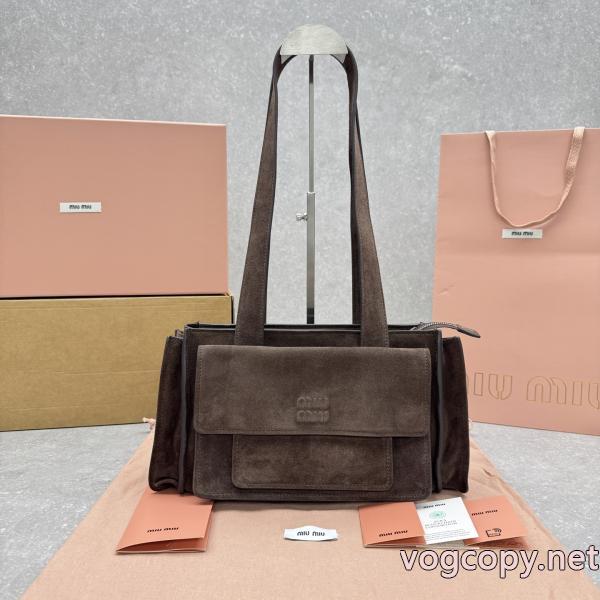 MIUMIUバッグブランド 品 コピー美品！    カジュアルを一歩大人に 価格セール.