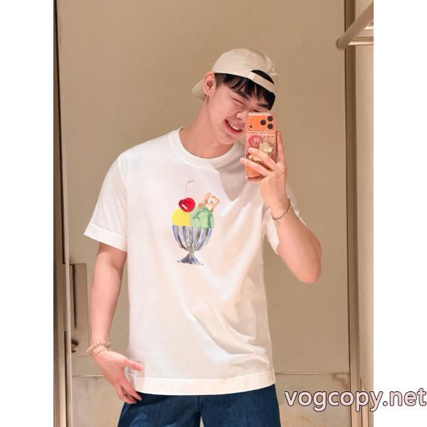 早者勝ち 個性をアピール 今季重宝するブランド 品 激安 通販半袖TシャツFENDI