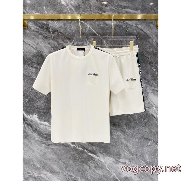 セットドレスアップ効果も抜群 日本未入荷 超人気LOUIS VUITTONコピー 商品 ブランド