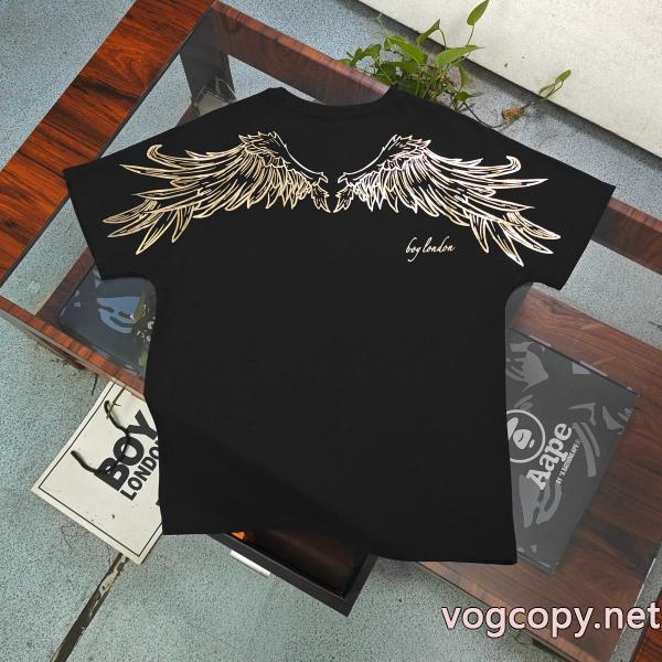 コピー ブランド 販売着心地もなめらかで快適 人気急上昇 数量限定販売半袖TシャツBOY LONDON