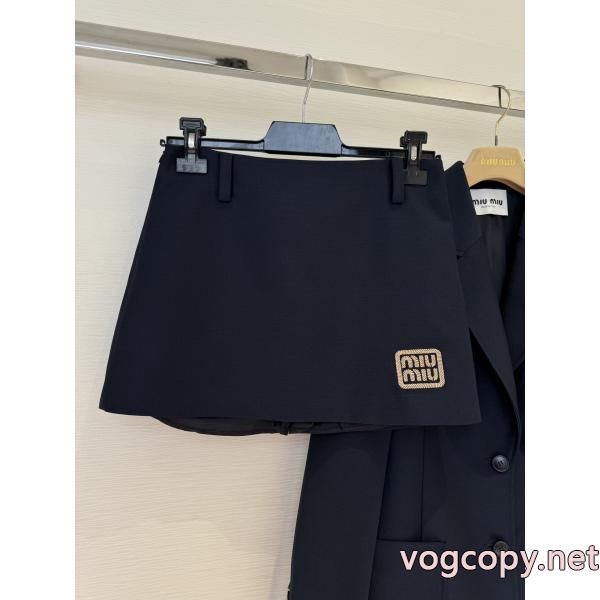 ブランド 通販店ミュウミュウ2026着回し度高めアイテム! 話題の新作 新商品☆完売必至セット.