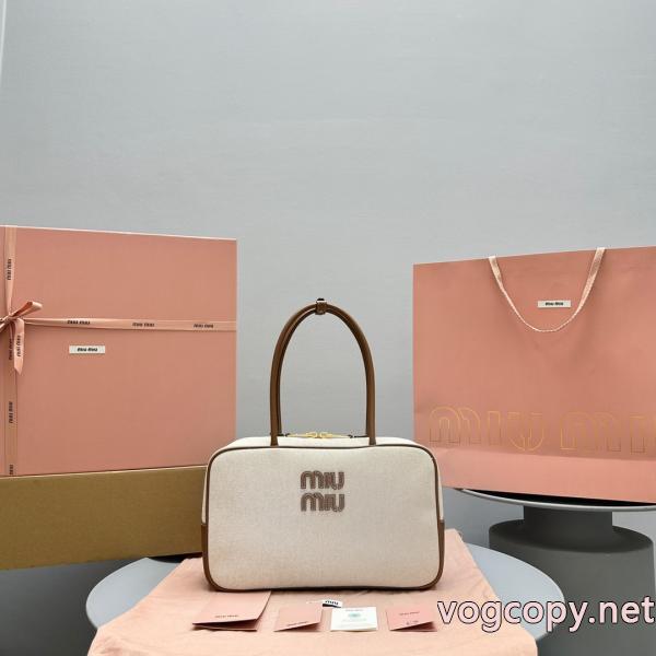 コピー 商品 販売バッグ派手すぎず 各色人気入手困難！ トレンド商品MIUMIU.