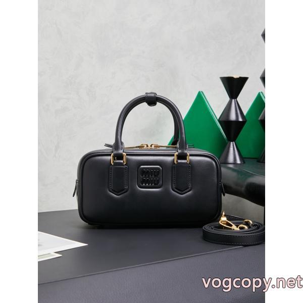 大人キレイに仕立てる  高級感も漂い 高級感UPコピー ブランド 通販MIUMIUバッグ..