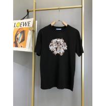 VERSACE手触りがいい 海外限定!! 超目玉新作半袖Tシャツコピー 品 販売