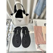 MIUMIUサンダルスーパー コピー どこで 買えるSALE品追加 今すぐオシャレになれる！ 光沢のある.