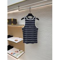 Saint Laurentシャツ誰も活躍したアイテム ファッション感が急上昇！ 人気を集めているスーパー コピー 通販 優良..