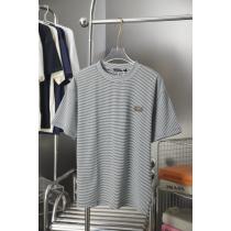 ルイ ヴィトン軽やかな素材感 季節感のある 人気名品コピー 通販半袖Tシャツ