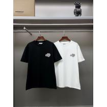 ユニセックススタイル 今買い◎得 大人気発売中MONCLERコピー ブランド 優良半袖Tシャツ