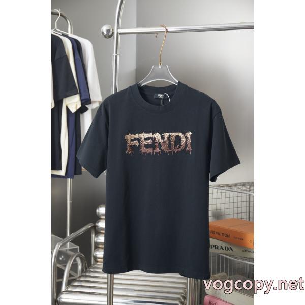 FENDI2026新作新品 上品シックなお品 新作コレクションが登場コピー ブランド 販売半袖Tシャツ