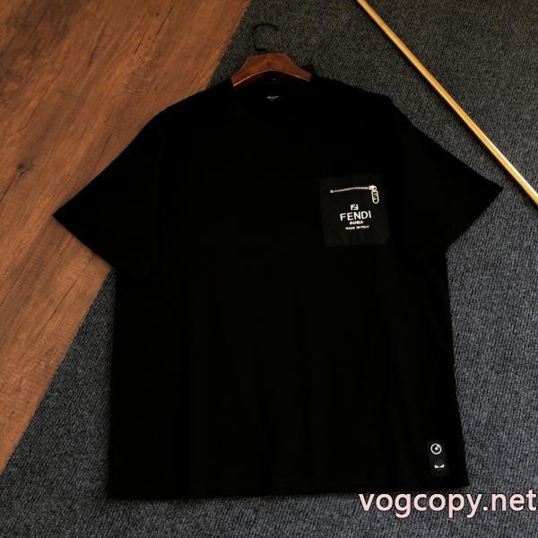 半袖TシャツPRADAブランド コピー 販売店顧客優待セール 新作限定上品な 大人の余裕が漂う