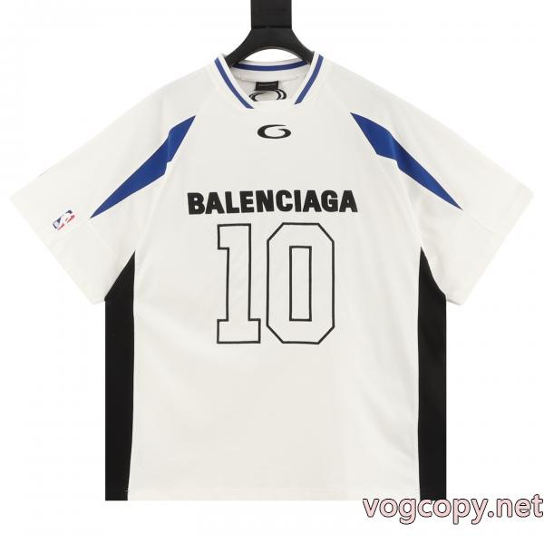 コピー ブランド 販売半袖TシャツBALENCIAGA機能性抜群 カジュアル感 人気雑誌掲載