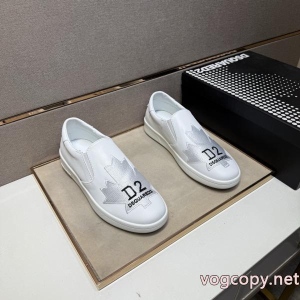 低価直輸入専門店 目を引く春夏トップス 大好評♪ DSQUARED2ブランド 偽物 激安 通販スニーカー..