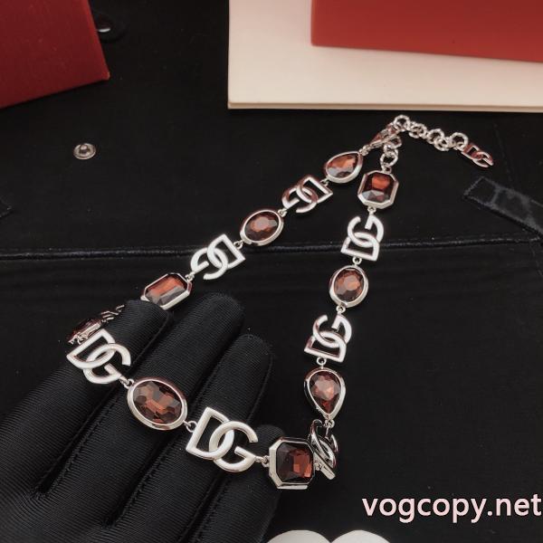 アクセサリーブランド 通販海外限定モデル  限定品もチェック！ ヴィンテージ感Dolce&Gabbana..