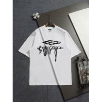 大幅値引き トレンドのコーディネート 超激得大人気BALENCIAGA半袖Tシャツコピー ブランド 通販