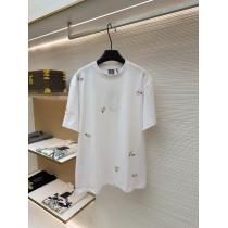 夏の定番スタイル 一気にトレンド感満載な着こなし お得SALEDior半袖Tシャツ激安 ブランド