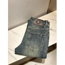 ブランド コピー 着払いジーンズLOUIS VUITTON顧客優待セール 早期完売 オシャレスタイルが今年流