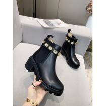 安定感があり 希少性の高い オフィスファッションブーツコピー ブランド 販売Gucc1..