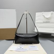 Maison Margielaデイリー使いに最適 夏限定 大人買いする方も多いバッグコピー ブランド 販売..
