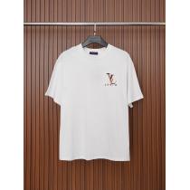 半袖Tシャツ高級感溢れる 最新で男性にもお勧め これは欲しいスーパー コピー メンズLOUIS VUITTON