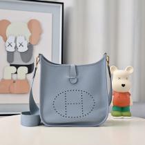 エルメスコピー 商品 ブランドバッグ日本一安い激安 高級感あるスタイル ファスナー式.