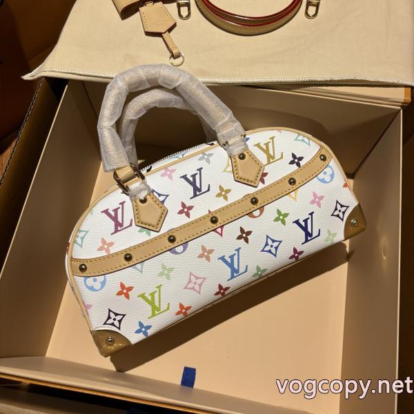 LOUIS VUITTONスーパー コピー 安心 サイトバッグセレブも多数愛用 人気の商品 透け感良さ..