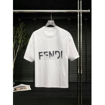 おしゃれ上級者に着 今季爆発的な人気定番商品 ファッションの最先端！通販 ブランド半袖TシャツFENDI