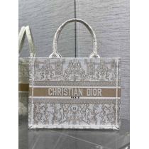 洗練されたスタイル 海外先行発売！ 機能性も忘れない！スーパー コピー ブランド 専門店Dior バッグ.
