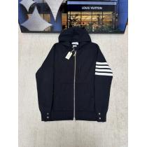 独創的なデザイン 26SS 異素材 ヴィンテージ感スーパー コピー 通販ジャケッTHOM BROWNE..