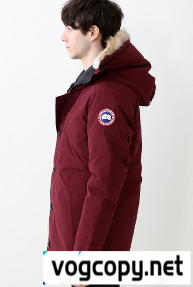 格安　CANADA GOOSE/カナダグース 運動性を重視しているダウンジャケット　コート.