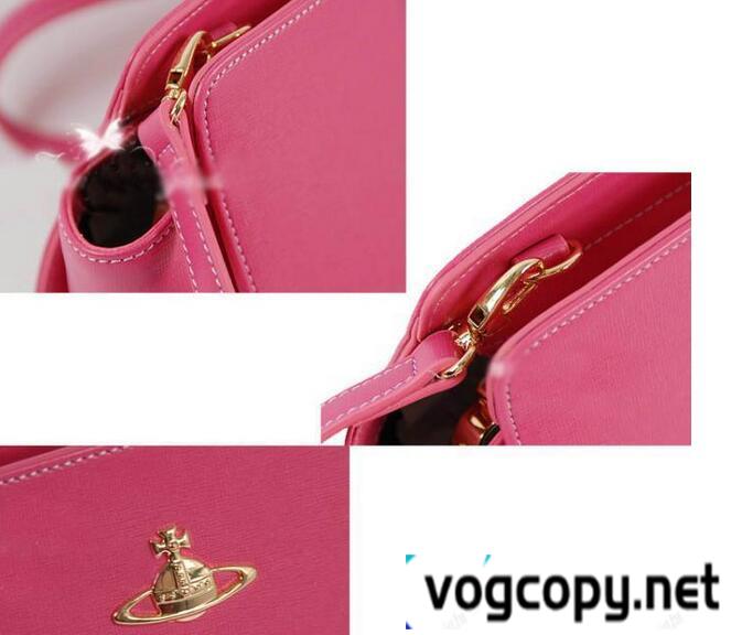 実用的なVIVIENNE WESTWOOD ヴィヴィアン ウエストウッド 　上品で遊び心のあるショルダーバッグ.