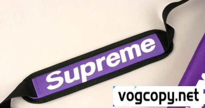 お買い物SUPREME シュプリームコピー　洗練された印象に溢れるショルダーバッグ.