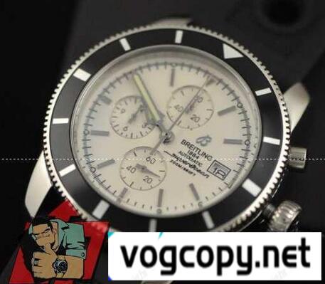 ラバーをモールド成型したブライトリング 腕時計 Breitling スーパーオーシャン腕時計 42mmボーイズサイズ　A23320 
