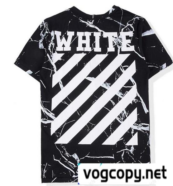福田真琴さんオススメOff-Whiteオフホワイト Tシャツ コピー　重宝する丸ネックシャツ