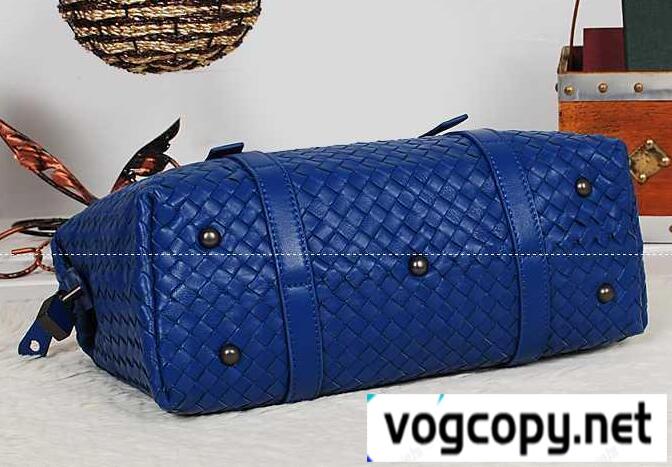 憧れの高級ブランドスーパー コピー ボッテガ　BOTTEGA VENETA 存在感が高いバッグ