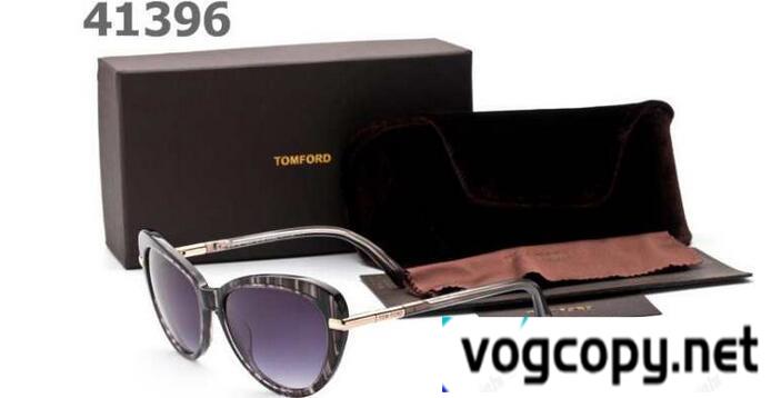 夏スタイルを格上げするTOM FORD トムフォードサングラス 新作　　今季トレンドの眼鏡