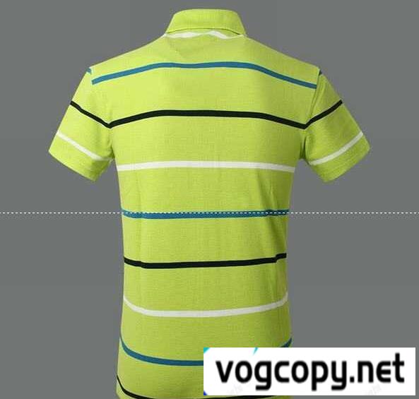 存在感抜群な HUGO BOSS ヒューゴボス モダンな印象半袖 tシャツ 無地