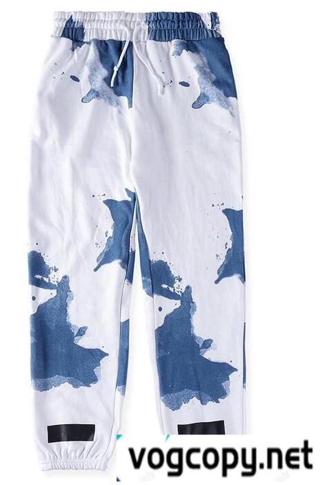 キレイめな印象に　OFF-WHITE  新作 オフホワイト  魅了するジーンズメンズファッション
