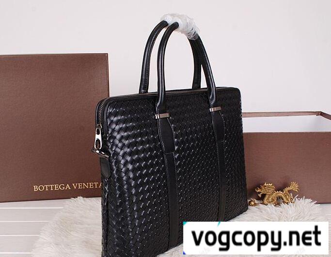 今季の爆款　BOTTEGA VENETAボッテガ ヴェネタ スーパー コピー 　高級感あるメンズバッグ