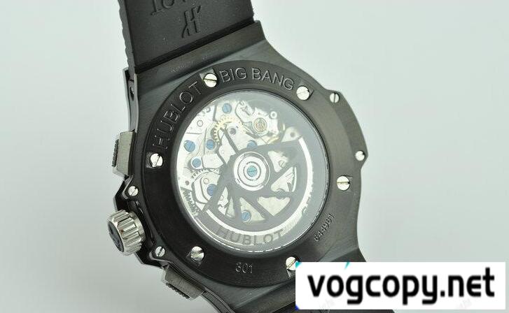 品質の高さ HUBLOT ウブロ 6針 セラミック ラバービッグバン 301.SX.130.RX 　自動巻きメンズ腕時計