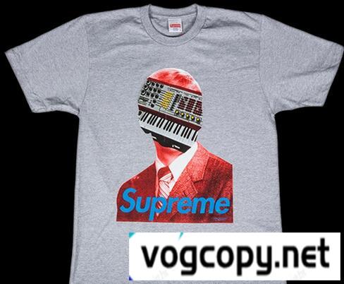肌触りの優しいアイテム　シュプリーム 15SS Synhead Tee シンヘッド　快適に　Tシャツ .