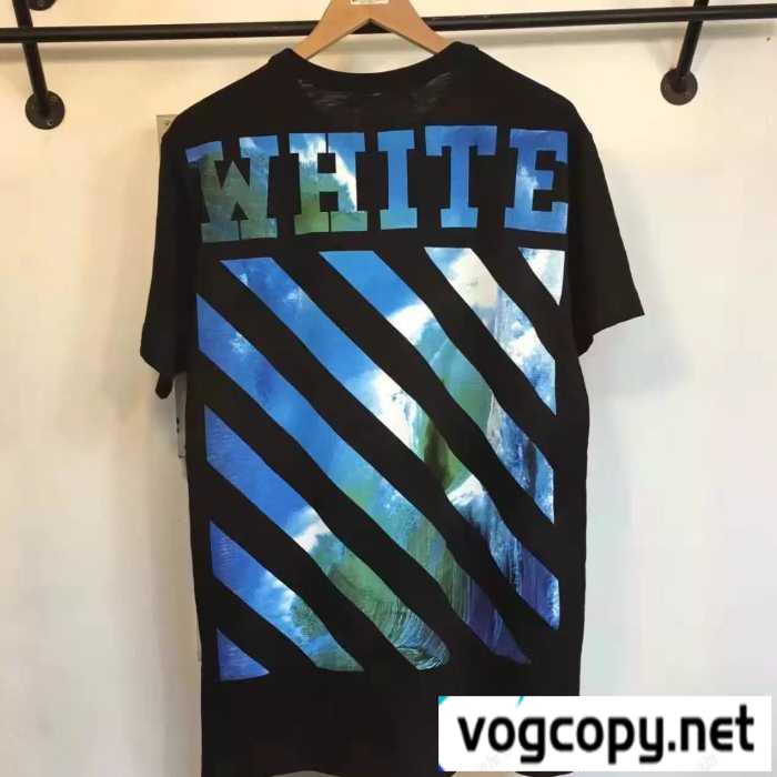 抜群な存在感オフホワイトｔシャツ格安OFF-WHITEコピー定番のクルーネック半袖Tシャツメンズトップス