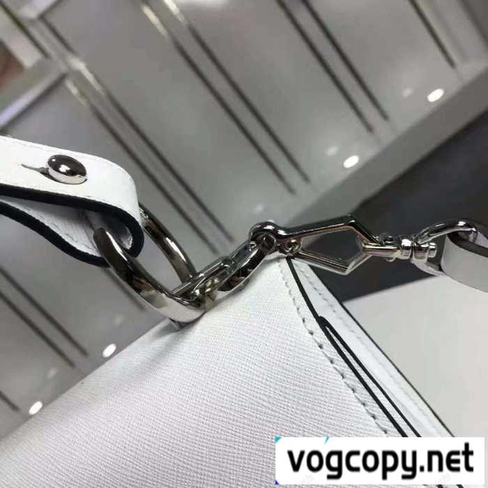海外セレブ定番愛用プラダバッグレディースコピーPRADA2018SS人気限定商品ショルダーバッグコピー通販