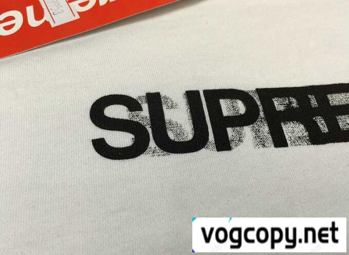 上品なコーデなシュプリーム 半袖 コピー SUPREME  お洒落なTシャツ