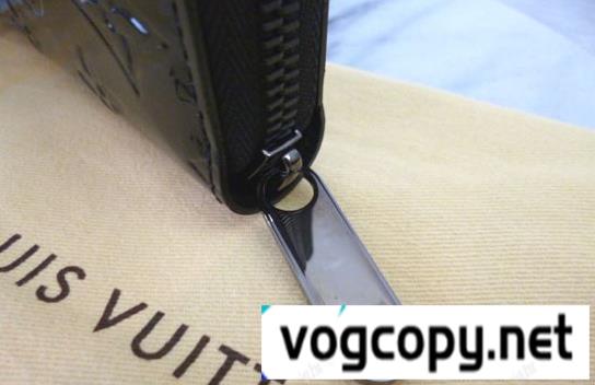 https://vogcopy.net