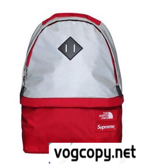一味違うアイテム　シュプリーム　Supreme The North Face/Supreme Reflective 3M Medium Day Pack Backpack 大容量あるバッグ.